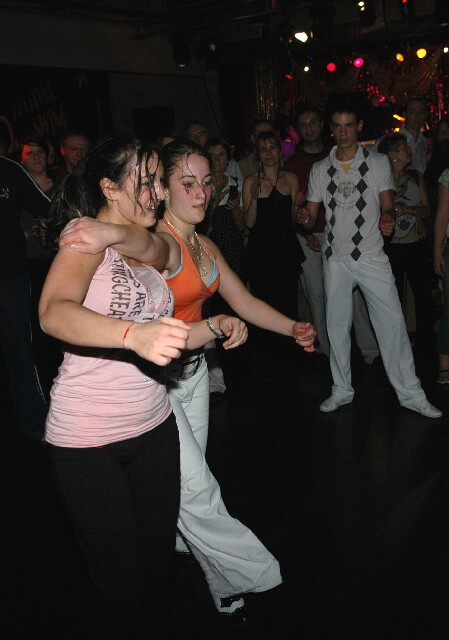 min 2007 11 10 fous swing 217